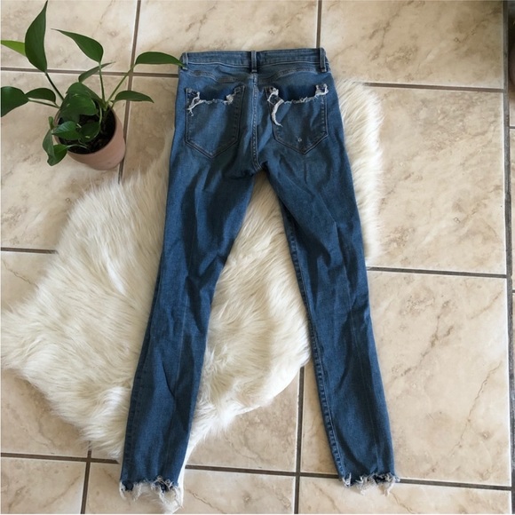 Abercrombie & Fitch Midrise Super Skinny Ankle Jeans - Picture 6 of 11